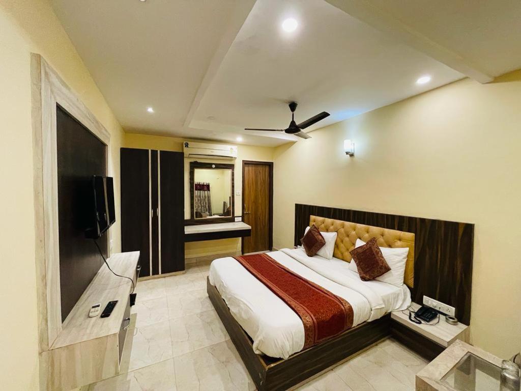 Hotel Augusto Varanasi Eksteriør billede